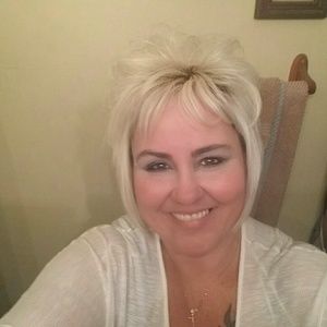 Meet your Posher, Stacy